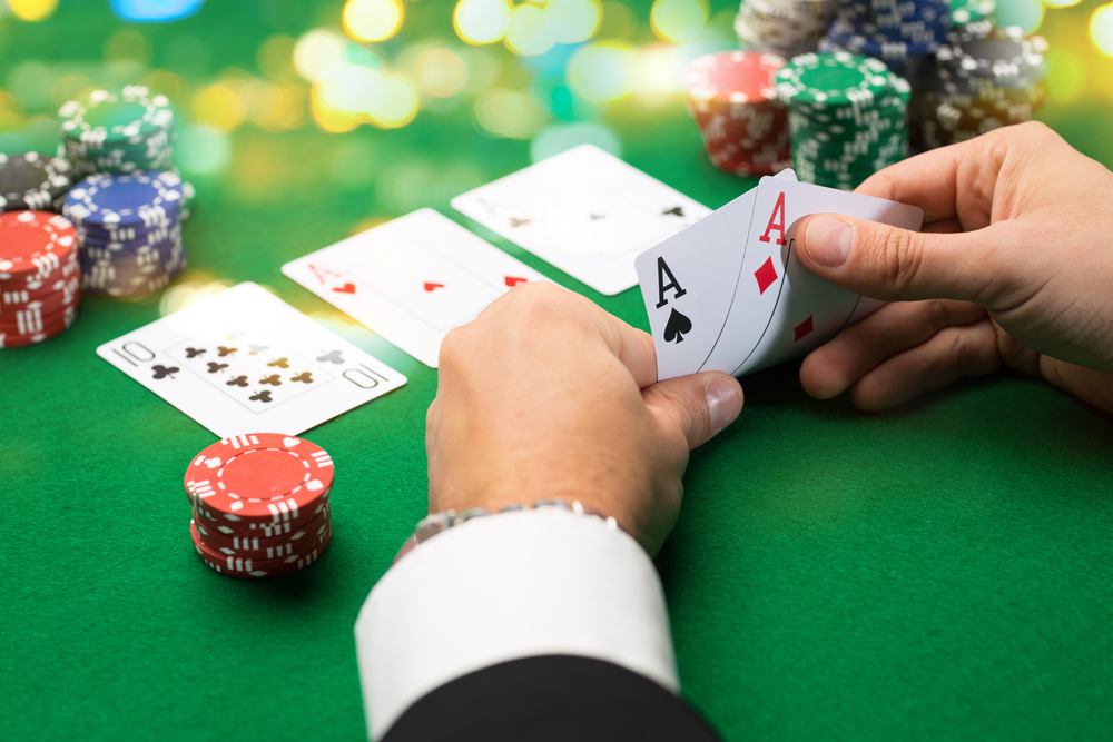 poker texas holdem spel game_320403665